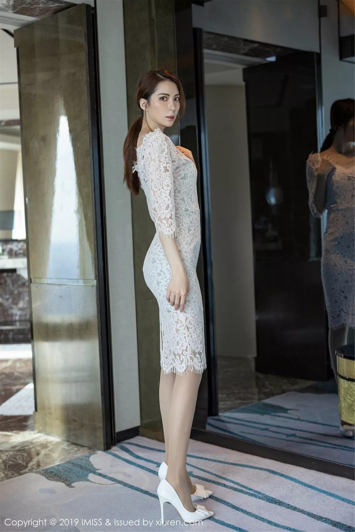 [Imiss爱蜜社]第366期Carry写真 [37P]-cos