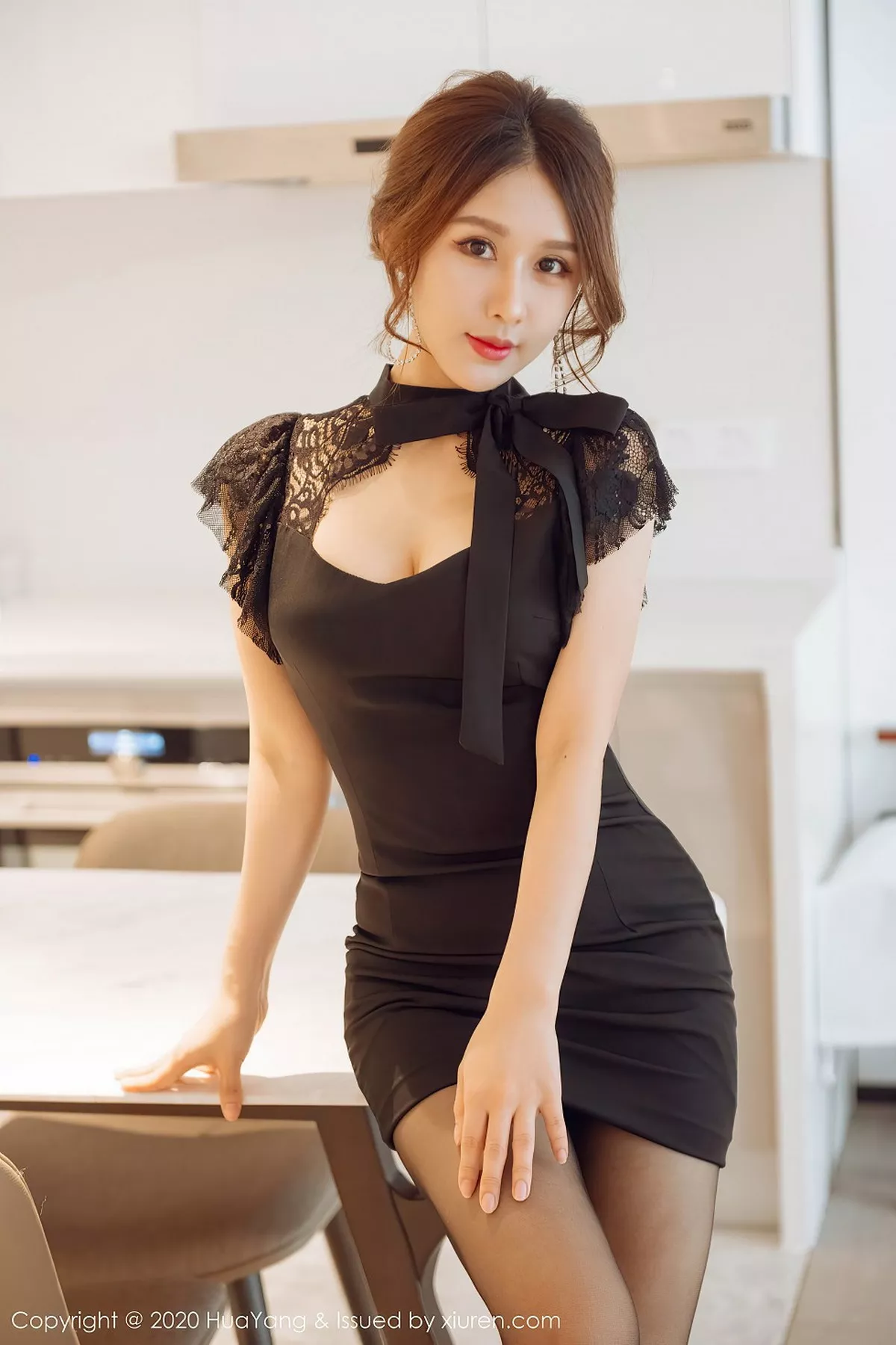 [HuaYang花漾]第299期徐安安写真 [57P]-cos