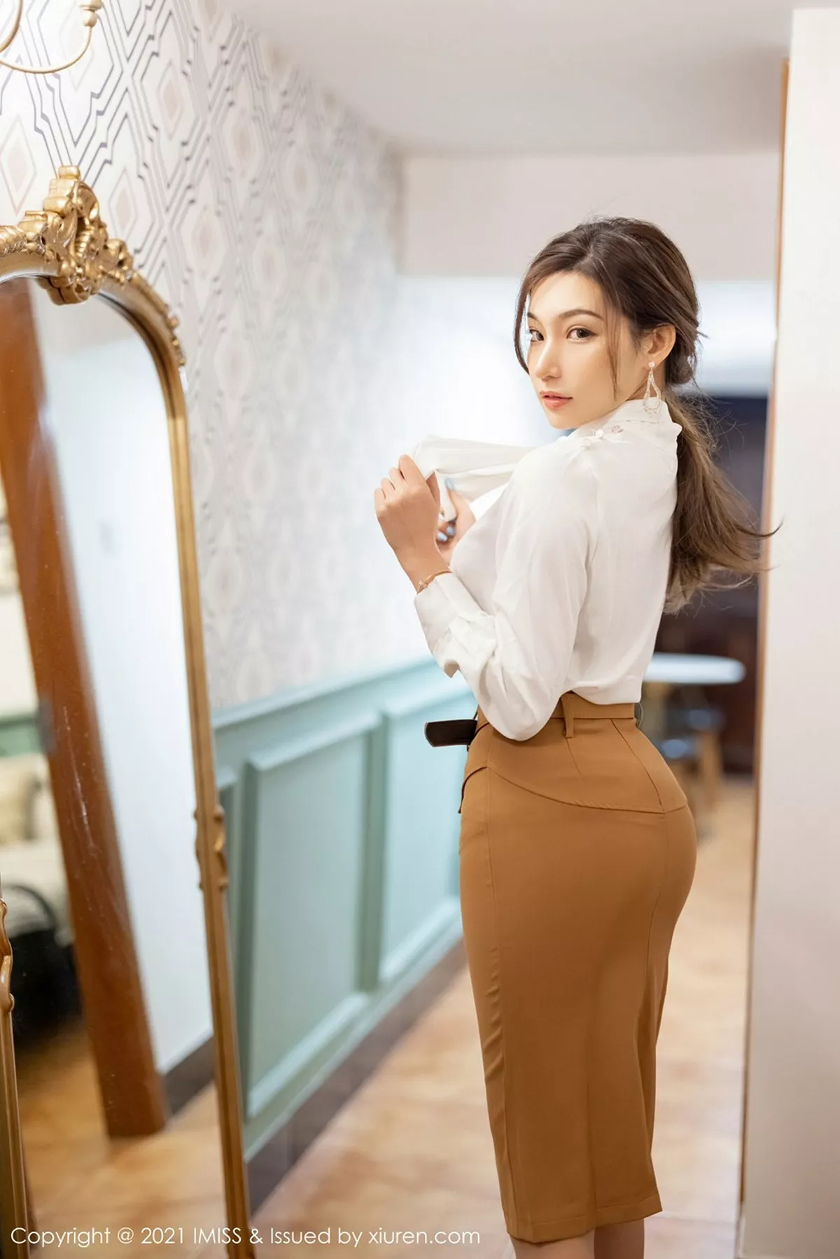 [Imiss爱蜜社]第550期小狐狸写真 [74P]-cos