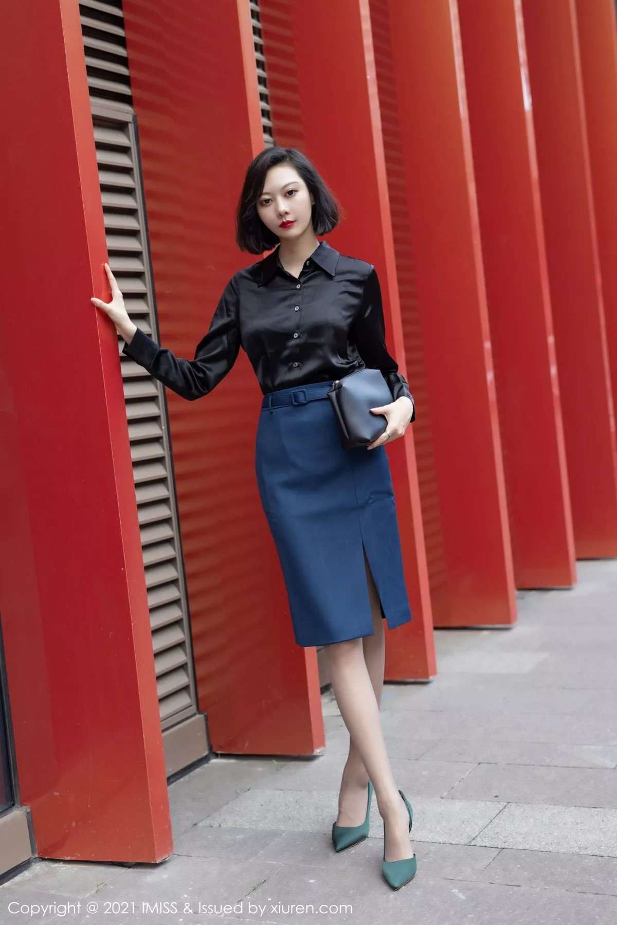 [Imiss爱蜜社]第615期艺轩写真 [84P]-cos