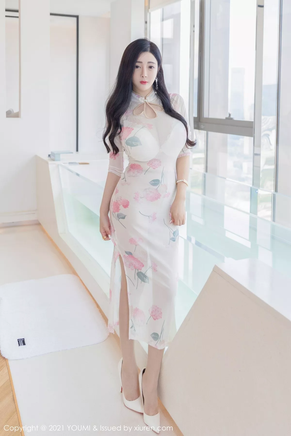 [YouMi尤蜜荟]第706期允爾写真 [58P]-cos