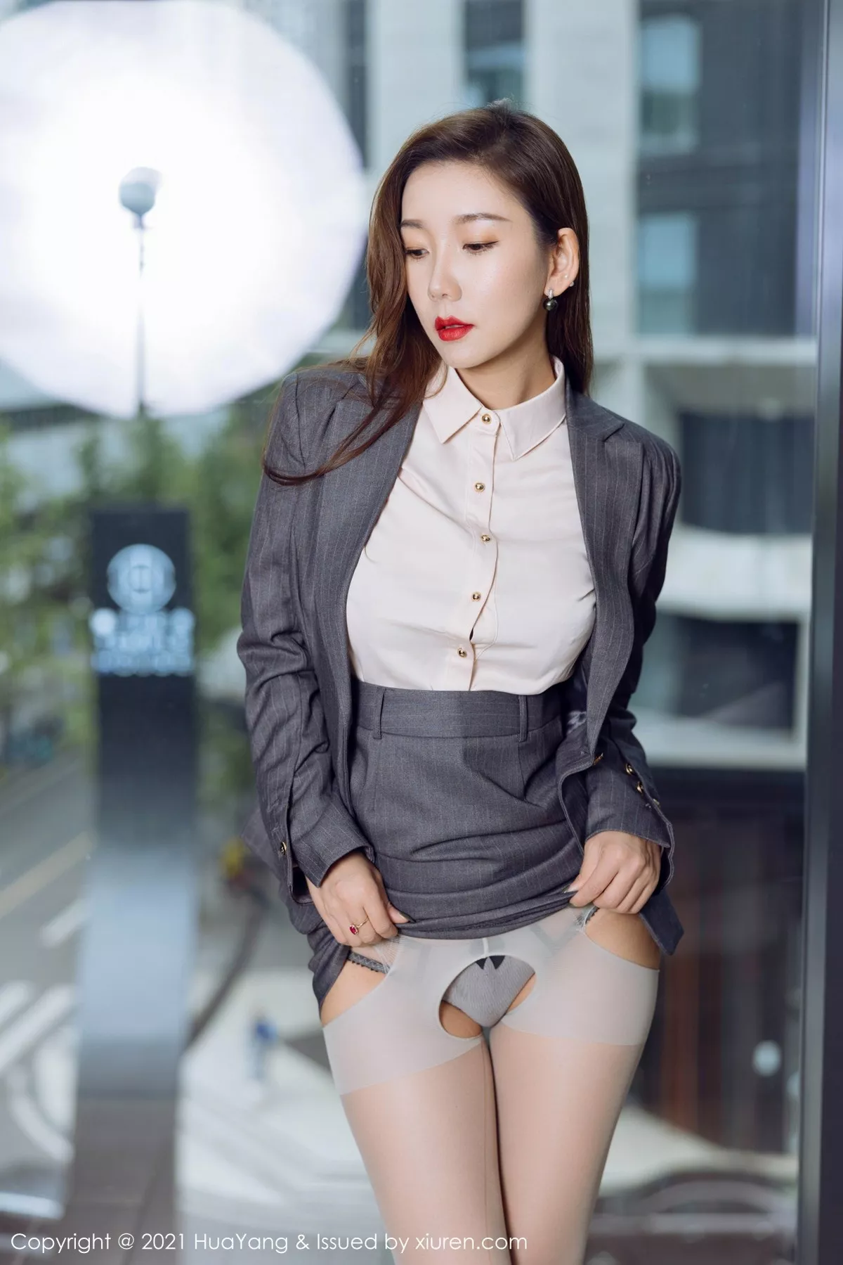 [HuaYang花漾]第470期艾静香写真 [49P]-cos