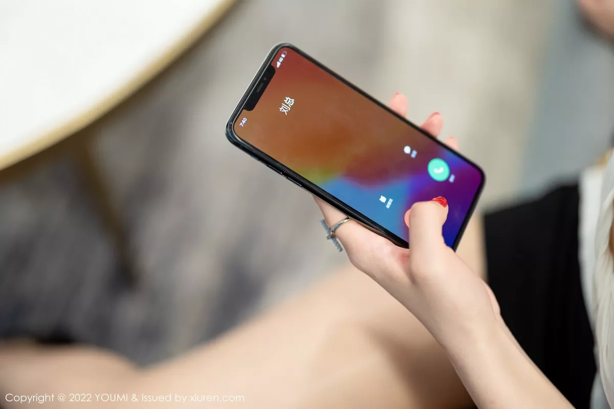 [YouMi尤蜜荟]第832期奶瓶土肥圆写真 [99P]-cos