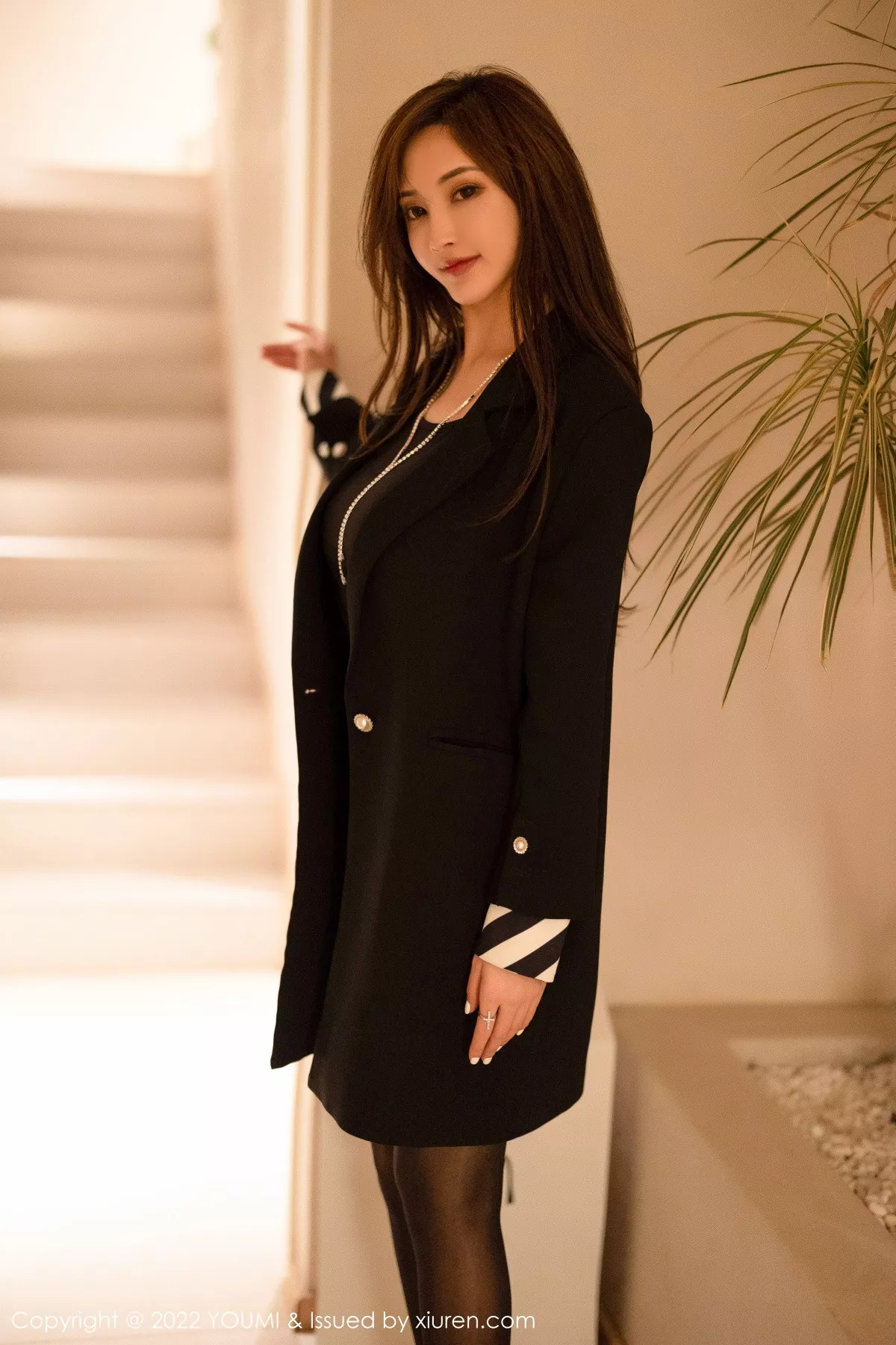 [YouMi尤蜜荟]第863期奶瓶土肥圆写真 [86P]-cos