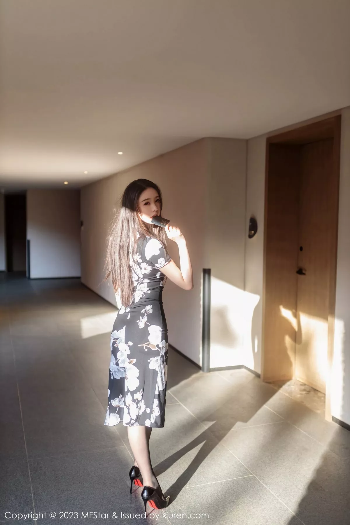 [MFStar模范学院]第630期小波多写真 [54P]-cos