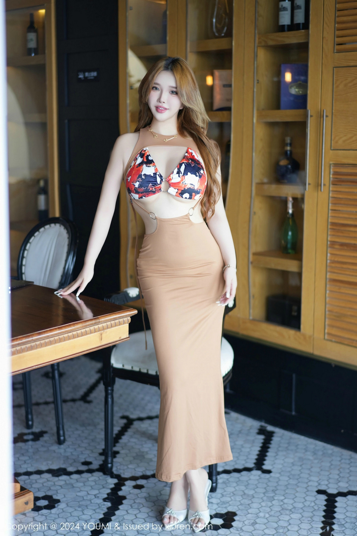 [YouMi尤蜜荟]第1106期小海臀写真 [55P]-cos